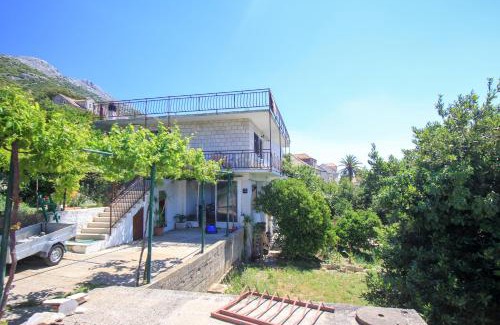Kuciste Apartment | Apartment Lile