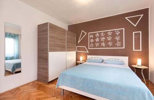 Vrbnik Apartment | Apartment Linda