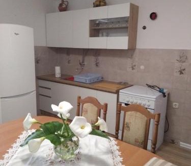 Kuciste Apartment | Apartment Ljilja