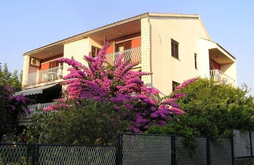 Loviste Apartment | Apartment Ljube (102801-A4) - Loviste