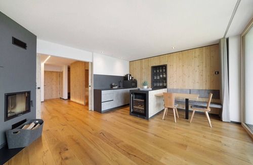 Salonetto Apartment | Apartment 'Lodge Lavendel' with Mountain View, Private Terrace and private sauna