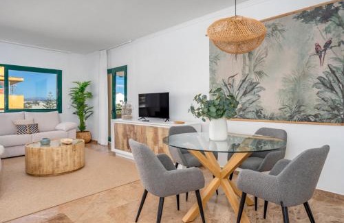 San Pedro de Alcantara Apartment | Apartment Los Almendros I by Interhome