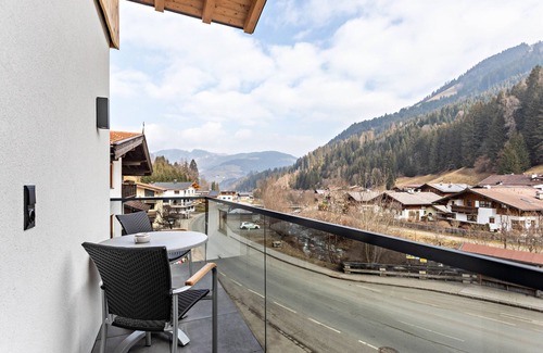 Auffach Apartment | Apartment 'Luisalle Top 6' with Mountain View, Balcony and Wi-Fi