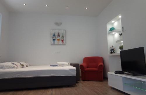 Makarska Apartment | Apartment Luka
