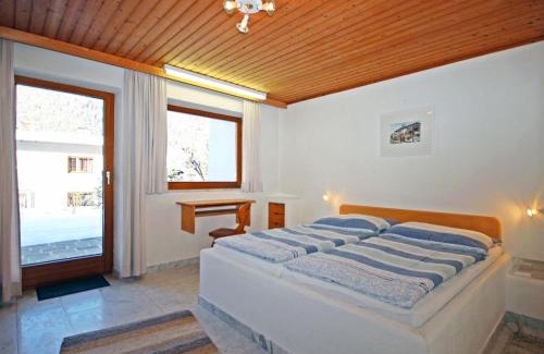 Ried im Oberinntal Apartment | Apartment Mader by Interhome