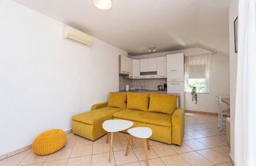 Mokosica Apartment | Apartment Majer