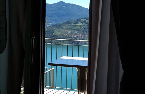 Parzanica Apartment | Apartment Maréne