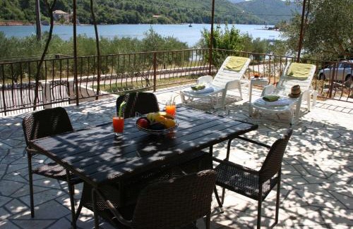 Broce Apartment | Apartment Marin