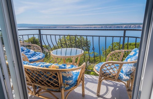 Jadranovo Apartment | Apartment Marinko
