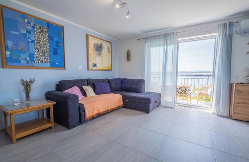 Jadranovo Apartment | Apartment Marinko