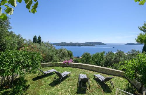 Orasac Apartment | Apartment MARIO - veliki stan za odmor - terasa- vrt - bazen - pogled more, izoliran