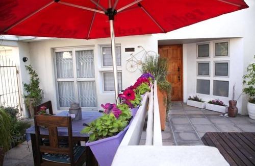 Melkbosstrand Apartment | Apartment Melkbos Moments-Apartment with garden View