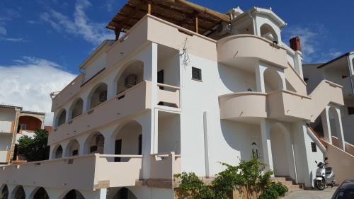 Metajna Apartment | Apartment Metajna 4120c