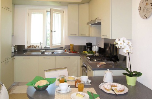 Capanne-Prato-Cinquale Apartment | Apartment Mia by Interhome