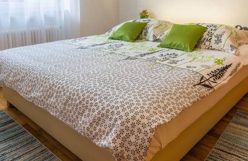 Jurdani Apartment | Apartment Midas (71081-A1) - Jurdani