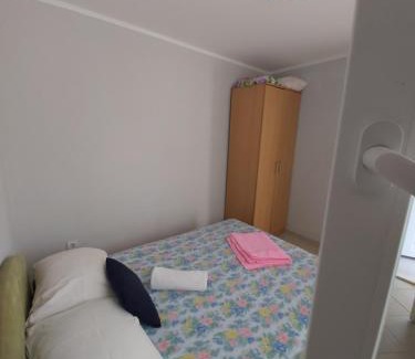 Igalo Apartment | Apartment Miki