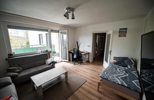 Region Hannover District Apartment | Apartment mit Balkon, perfekt als Monteurwohnung oder Stundentenwohnung