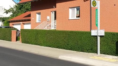 Philippinenhof-Warteberg Apartment | Apartment mit Blick auf Herkules mit Parkplatz