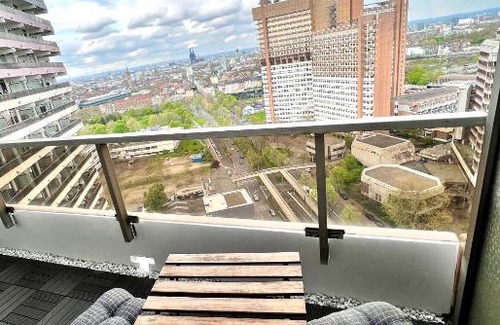 Suelz Apartment | Apartment mit Kölner Dom Blick
