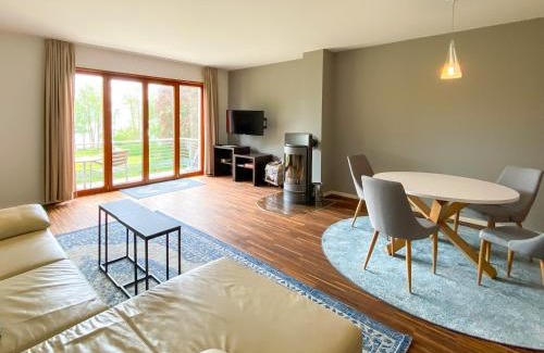 Muritz Apartment | Apartment mit Seeblick - 950 m zum Hundestrand - Wiesengeflüster