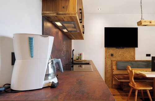 Salonetto Apartment | Apartment 'Moarhof Minze' with Mountain View, Shared Garden and Wi-Fi