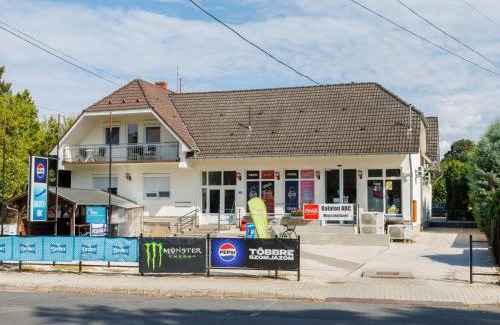 Balatonszemes Apartment | Apartment Moni 2 by Interhome