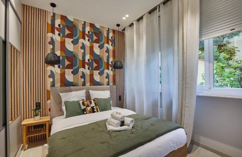 Epinettes Apartment | Apartment Montmartre by Studio prestige