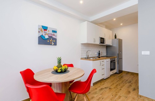 Mokosica Apartment | Apartment Moon River - Two-Bedroom Apartment with Terrace