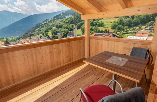 Burgusio Apartment | Apartment 'Moriggl Bergecho' with Mountain View, Shared Terrace and Wi-Fi