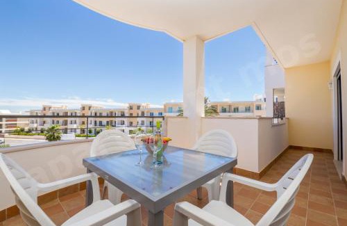 Porto de Mos Apartment | Apartment Mos