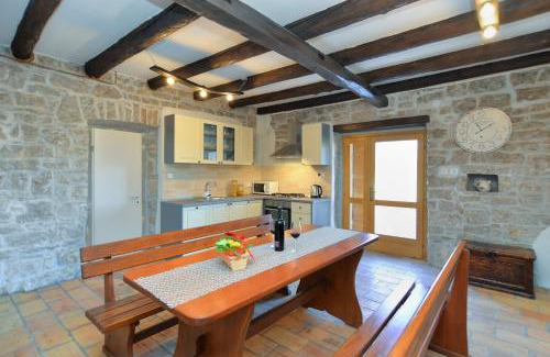 Mrgani Apartment | Apartment Mrgani 1814