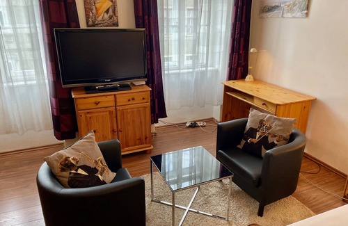 Neulerchenfeld Apartment | Apartment near Lugner City