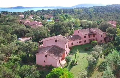 Pinarellu Apartment | Apartment near Pinarellu Bay Beach