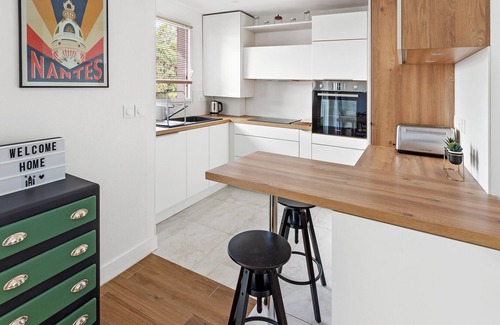 Madeleine-Champ de Mars Apartment | Apartment near the historic center of Nantes