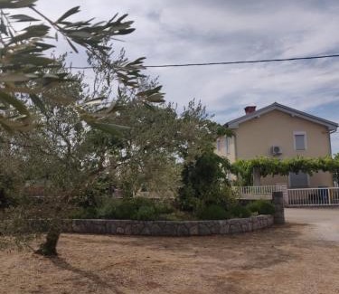 Linardici Apartment | Apartment Nenadic