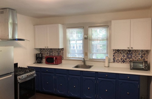 Pittsfield Apartment | Apartment Newly Remodeled Super Location