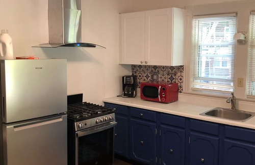 Pittsfield Apartment | Apartment Newly Remodeled Super Location