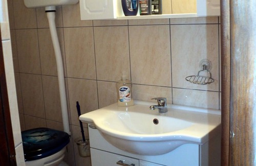 Donji Karin Apartment | Apartment Niko - 40m from the beach: A1(2+2) - Donji Karin, Zadar riviera, Croatia