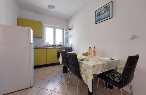 Novi Vinodolski Apartment | Apartment Niko