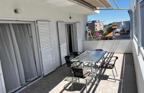 Nin Apartment | Apartment Niva