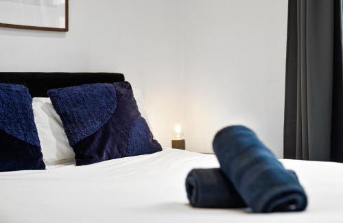 Cathays Apartment | Apartment Nr City Centre & Park For up to 6