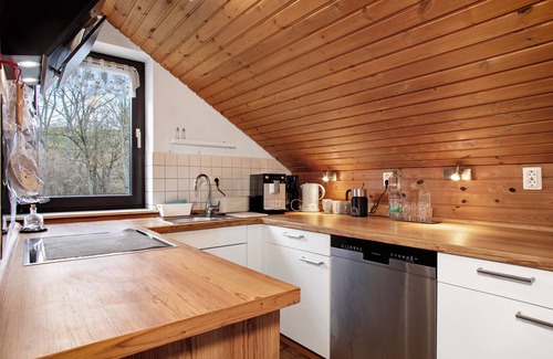 Markdorf Apartment | Apartment 'Oase Am Gehrenberg' with Balcony and Wi-Fi