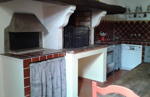 Villecroze Apartment | APARTMENT OF CHARACTER 120M2 IN ANCIENT CASTLE FEODAL