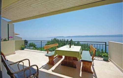 Pisak Apartment | Apartment Omis With Sea View 03