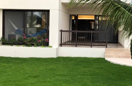 Telchac Puerto Apartment | apartment on front the beach 1st floor