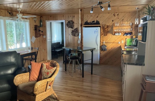 Manitoulin District Apartment | Apartment on the Bay