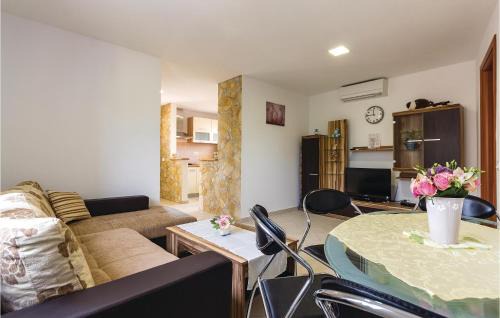 Orbanici Apartment | Apartment Orbanici Orbanici