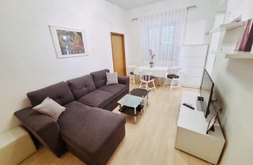 Veruda Apartment | Apartment ORY near the city center with free parking