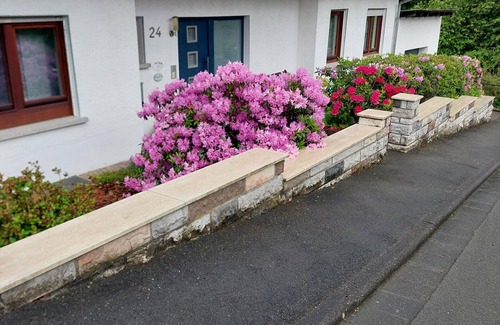 Weilburg Apartment | Apartment 'Osterwiese' with Private Terrace, Private Garden and Wi-Fi