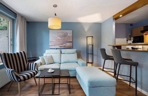 Kronsgaard Apartment | Apartment 'Ostseeblick Fewo 7' with Private Terrace, Private Garden and Wi-Fi